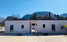 Mthiyane Guesthouse